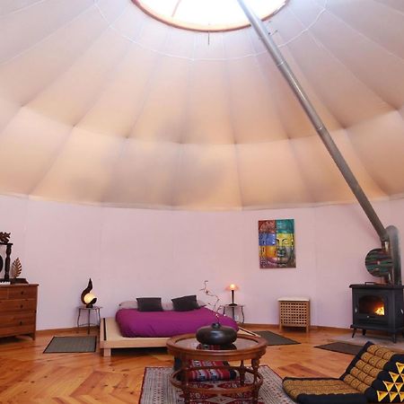Hotel Yurta Mongola Delta Del Ebro Camarles Exteriér fotografie